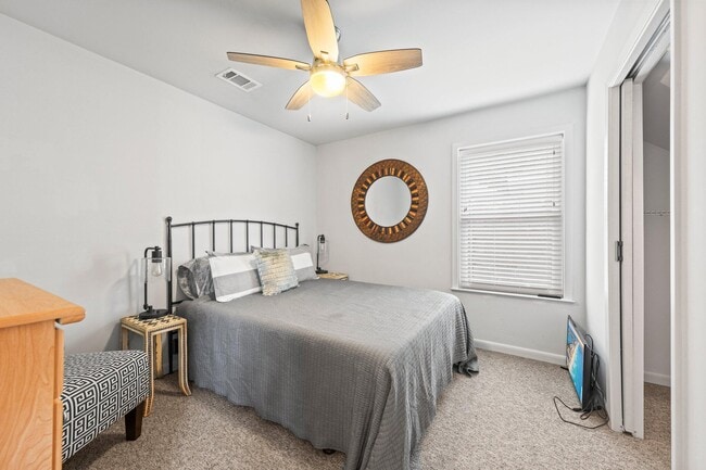 Building Photo - 4152 Ward Cove Dr