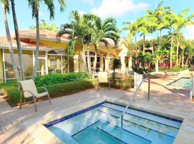 Building Photo - 14208 Glenmoor Dr