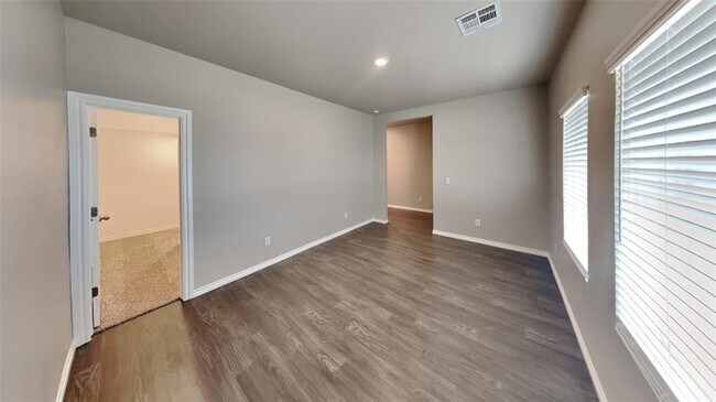 Building Photo - 10300 NW 27th St