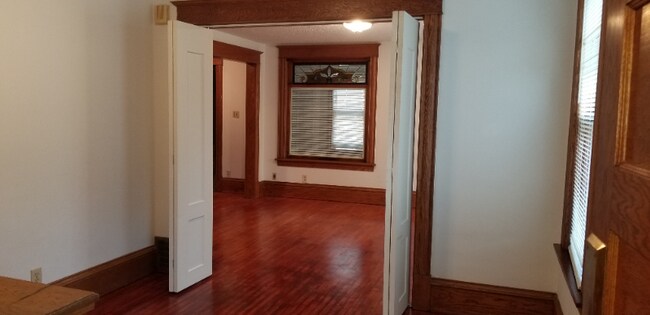 Building Photo - 2410 University Ave NE