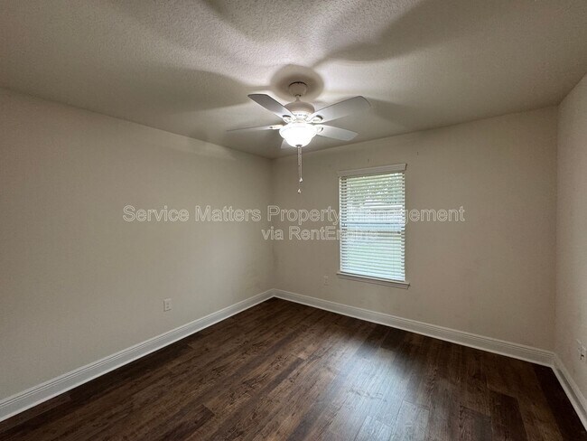 Building Photo - 5529 Cane Syrup Cir