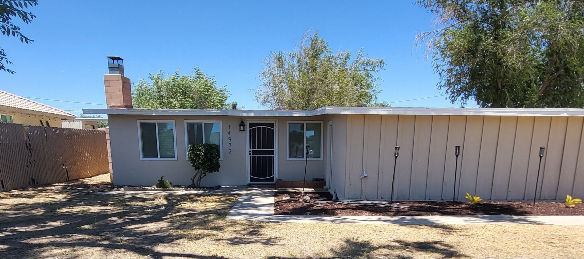 Building Photo - 14972 La Brisa Rd