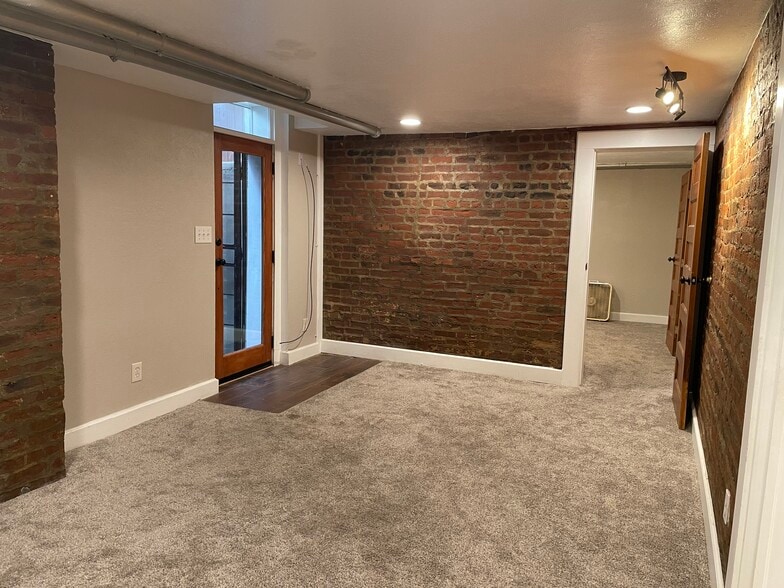 Building Photo - 1300 N Lafayette St
