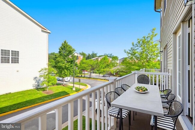 Building Photo - 6260 Aster Haven Cir