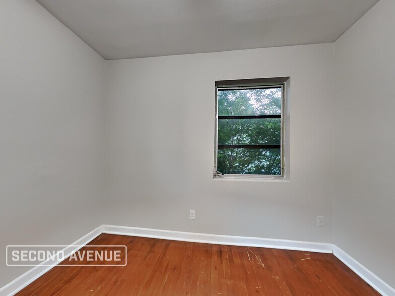 Building Photo - 3213 Brasque Dr