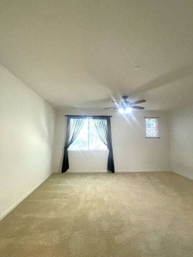 Building Photo - 22774 Amador St