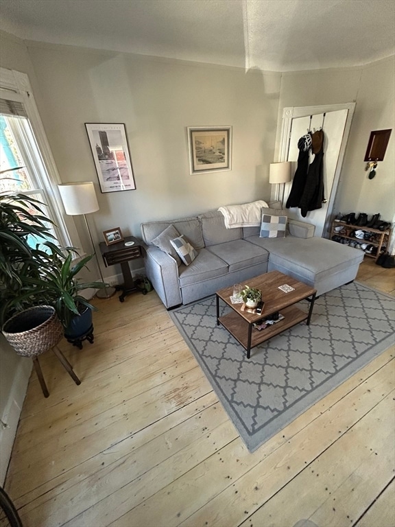 Building Photo - 3 Linden Ave