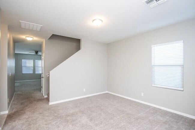 Building Photo - Home at Mission Royal Resort Living Community! 5bd 3ba 2688sqft!