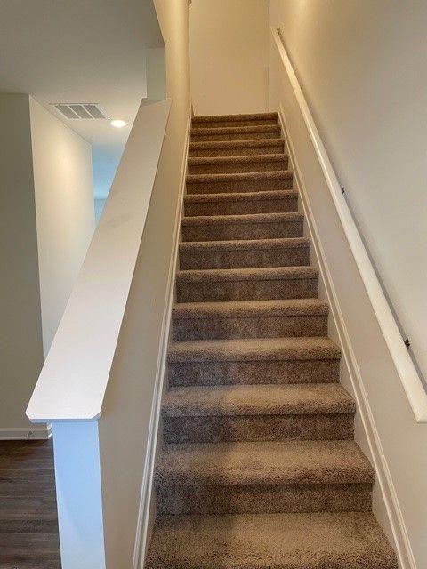 Building Photo - 241 Grand Central Wy