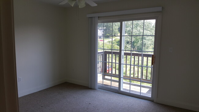 Building Photo - 1211 Grants Dr