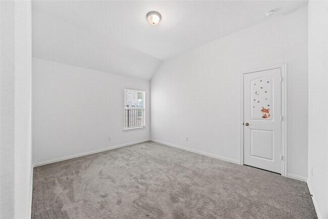 Building Photo - 27507 Aster Grn Dr