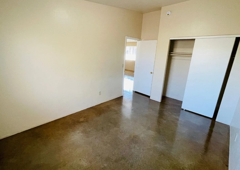 Building Photo - 1188 N Riverview Blvd