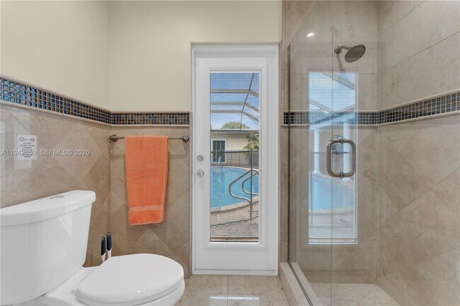 Building Photo - 601 N 44th Ave