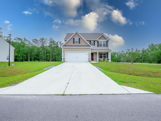 Building Photo - 551 Poppleton Dr
