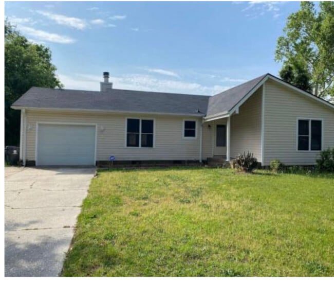 Primary Photo - 106 Deerfield Dr