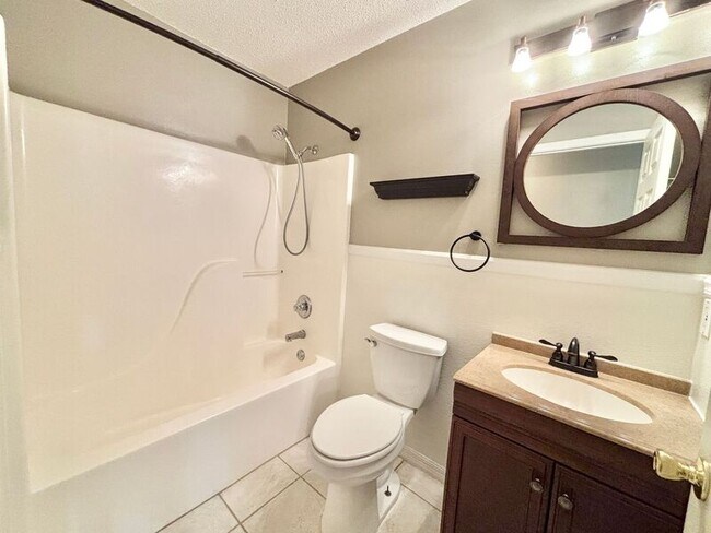 Building Photo - 7514 Bowers Dr