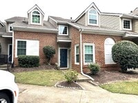 Building Photo - Two Bedroom 2 Bath Townhome