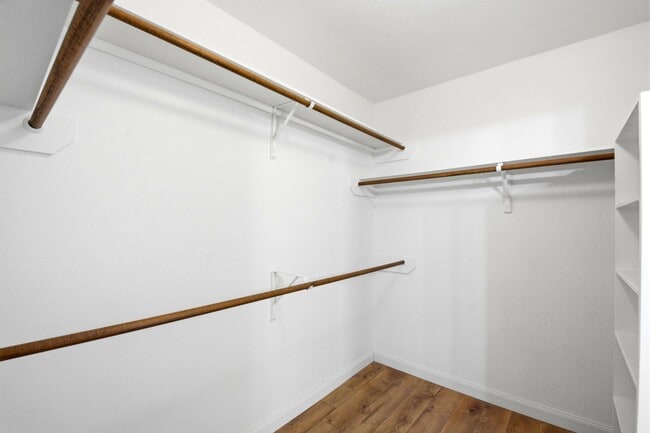 Building Photo - 111 Thunder Basin Dr