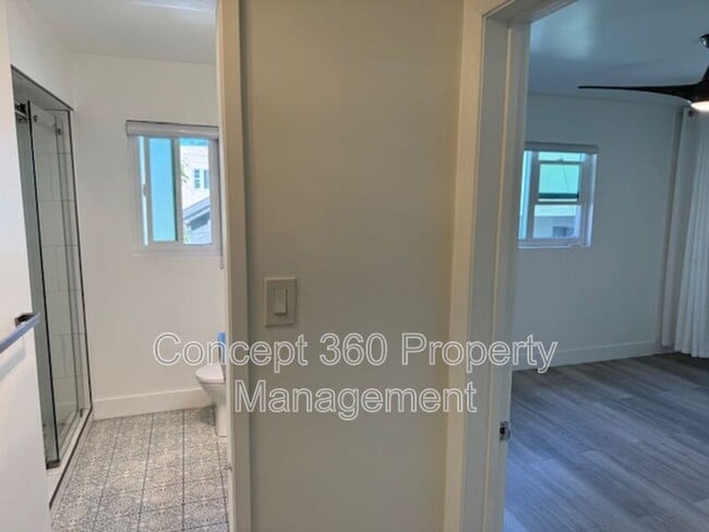 Building Photo - 1139 E OCEAN Blvd