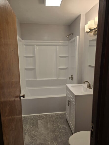 Building Photo - 519 Reed St