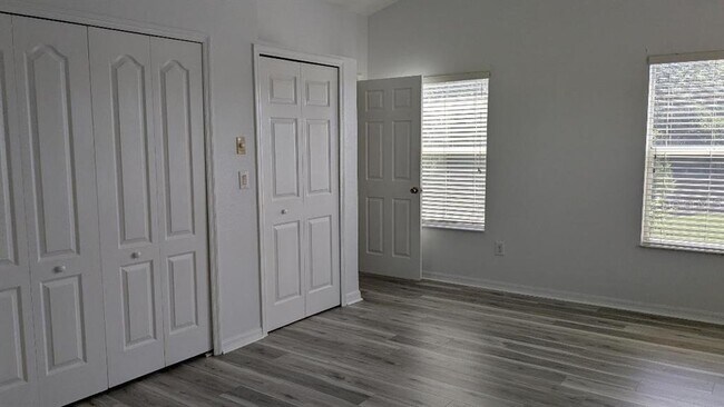 Building Photo - 1447 Emerald Hill Way