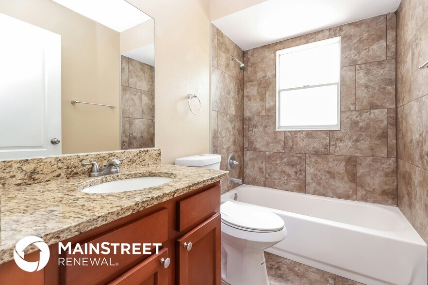 Building Photo - 3284 Lema Dr