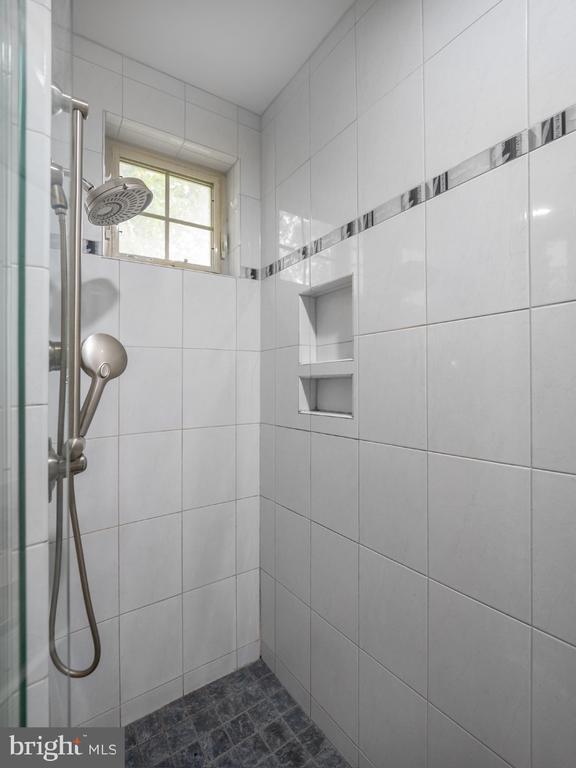 Building Photo - 1458 Highfield Ct