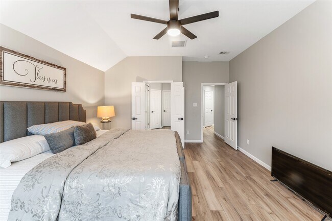 Building Photo - 29 Cypress Bayou Ct