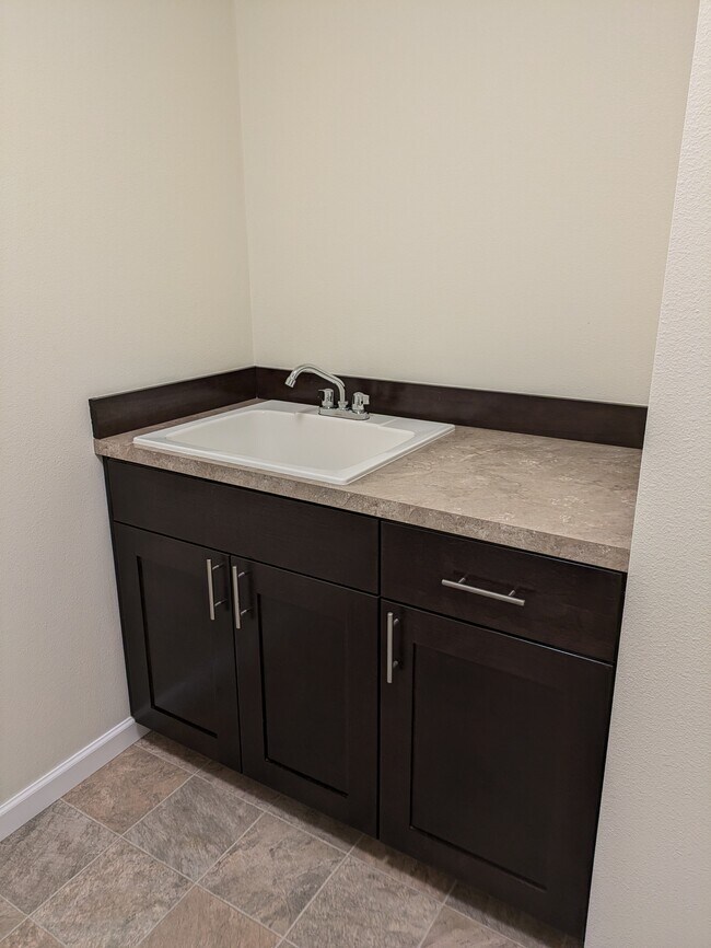 Building Photo - 27333 15th Ct S