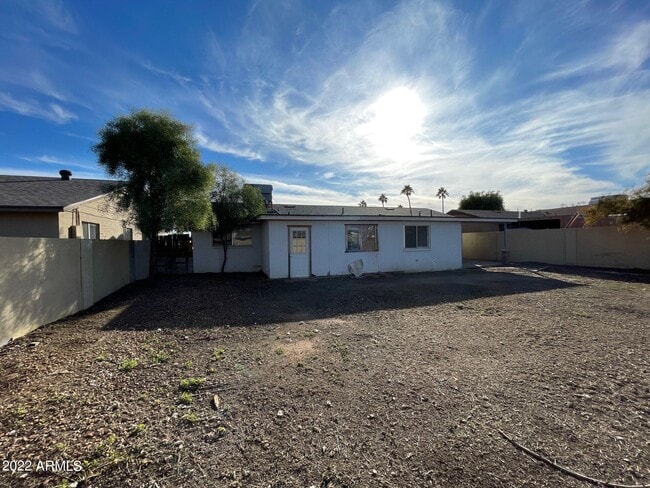 Building Photo - 7312 W Desert Cove Ave