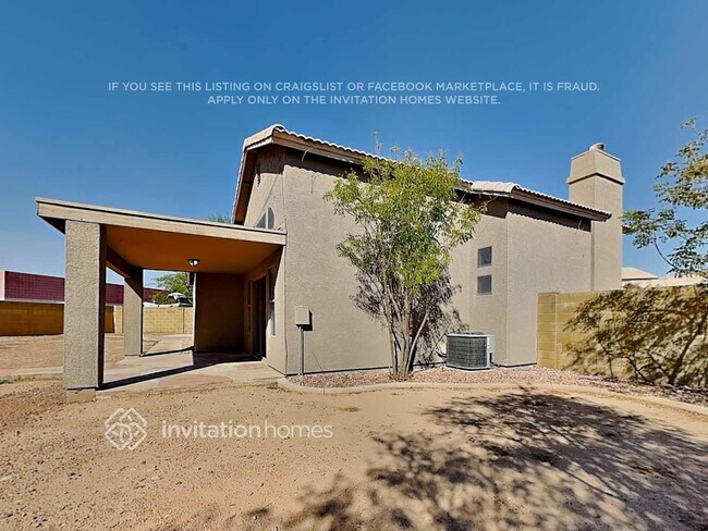 Building Photo - 1932 N Mesa Dr