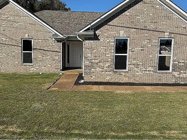 Building Photo - 1481 Middle School Rd