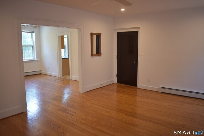 Building Photo - 151 Cold Spring St