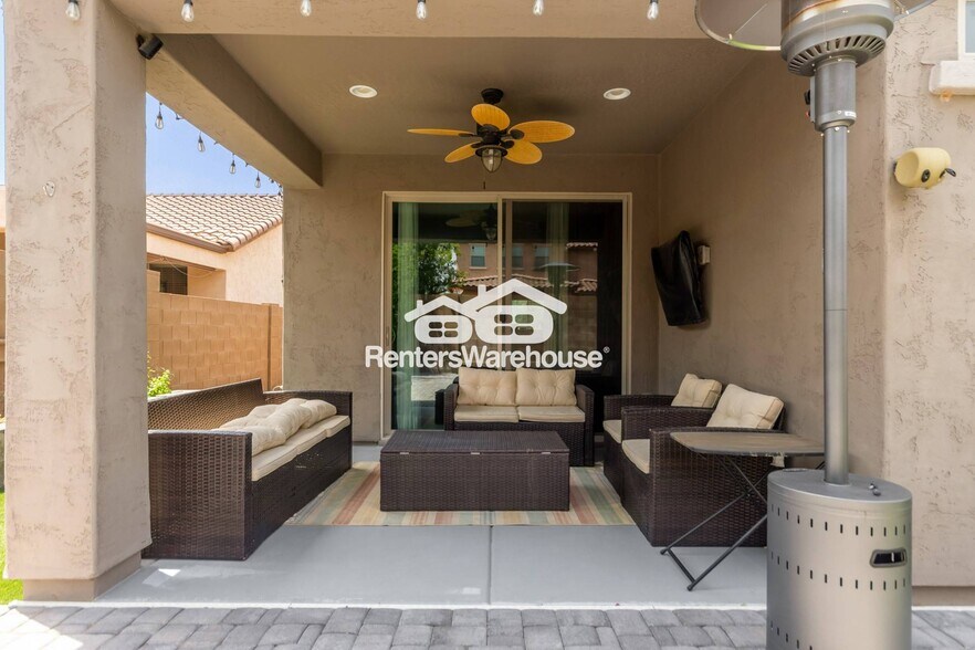 Building Photo - 9548 W Chama Dr