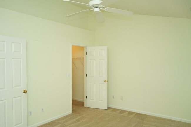 Building Photo - 1119 Somerchase Ct