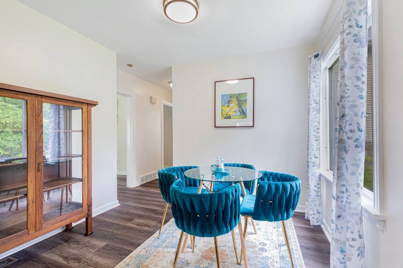 Building Photo - 8542 S 121st St