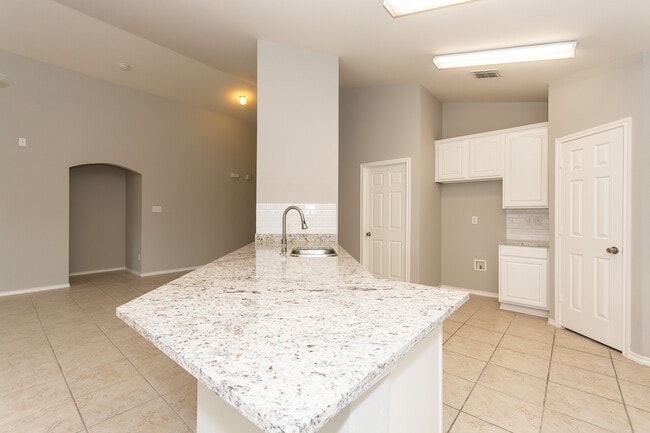 Building Photo - 1413 Gordon Dr