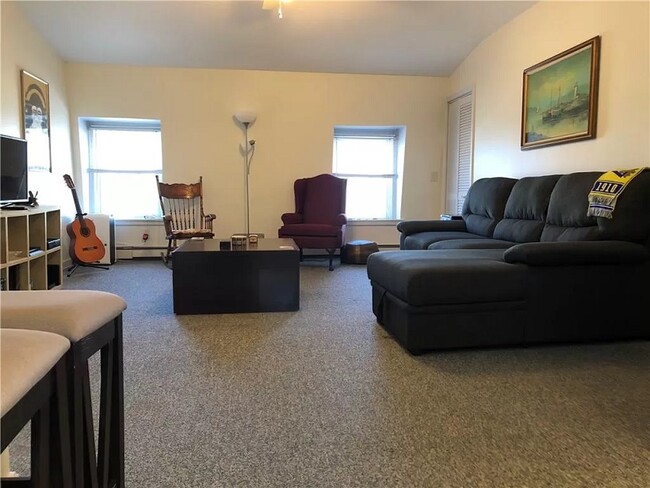 Plenty of space for furnishings! - 5 Narragansett Ave