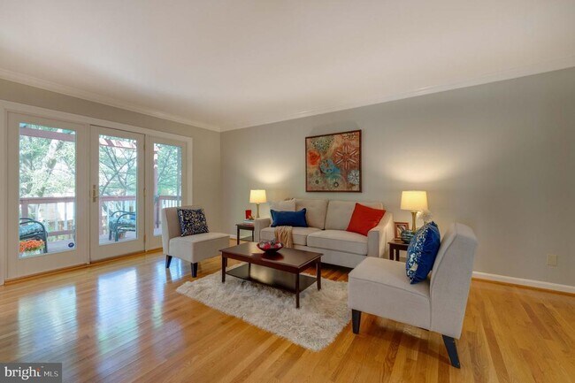 Building Photo - 4710 Old Dominion Dr