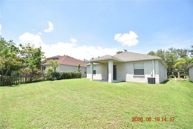Building Photo - 1625 Open Field Loop