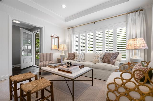 Building Photo - 6243 Del Norte Ln