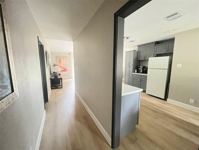 Building Photo - 1502 Chilton Ln