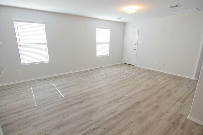 Building Photo - 3546 Bartolo Brush Ct