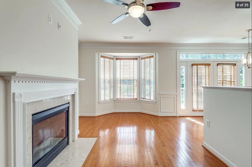 Building Photo - 2458 Curie Ct