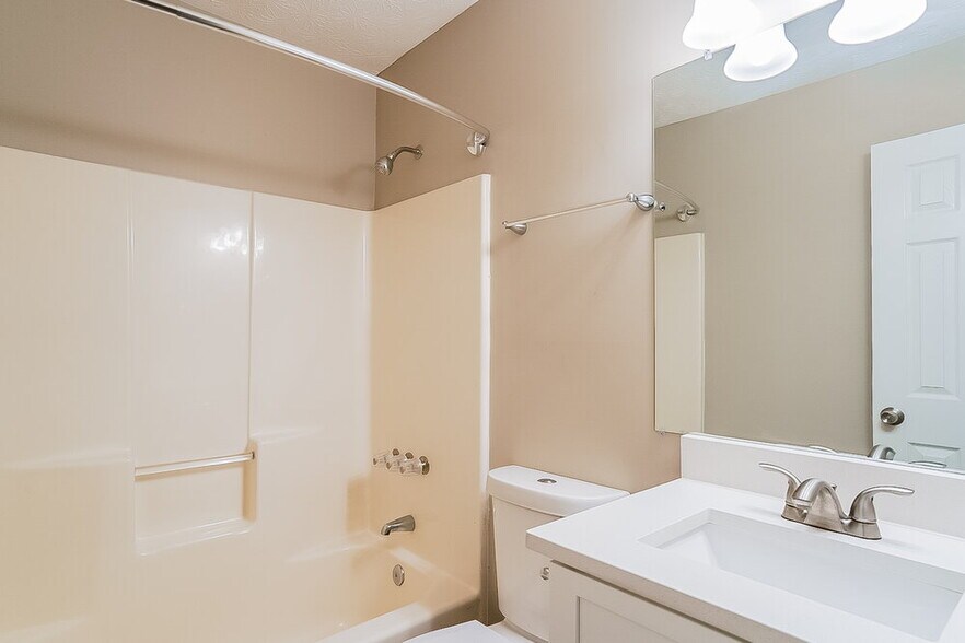 Building Photo - 3721 Winding Trail Ct