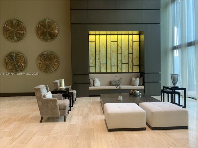 Building Photo - 5252 NW 85th Ave