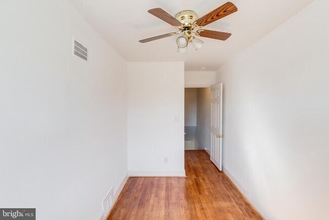 Building Photo - 1889 Alabama Ave SE