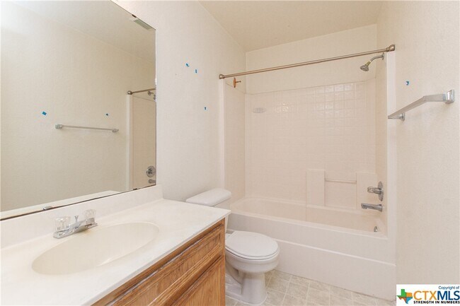 Building Photo - 4501 July Dr