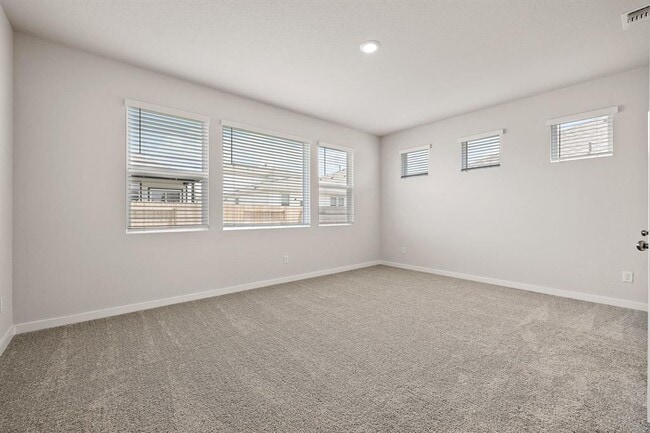 Building Photo - 2415 Ekvall Dr