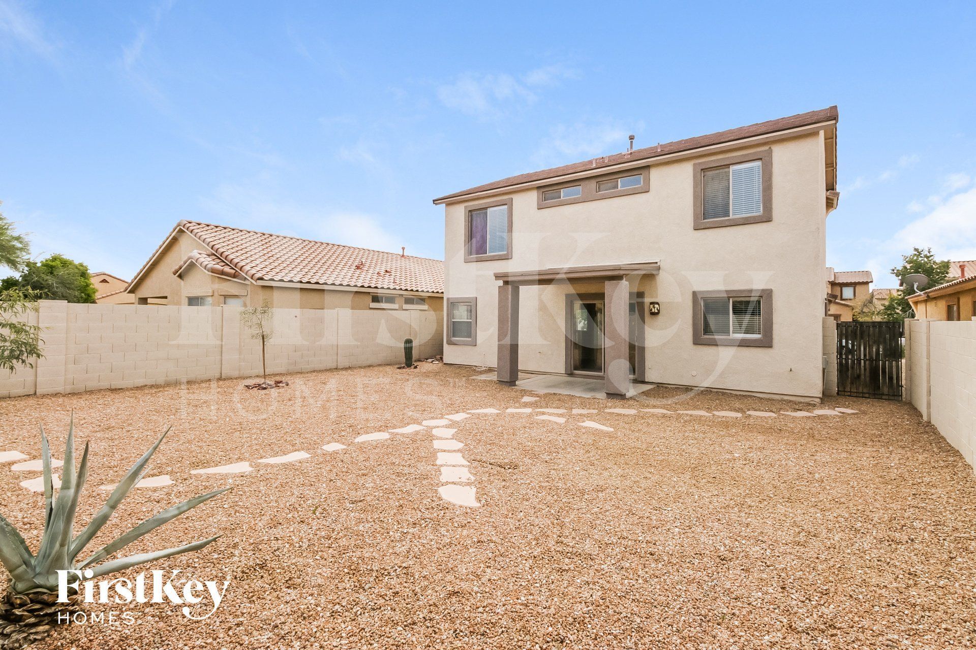 Building Photo - 1730 Maddison Cir